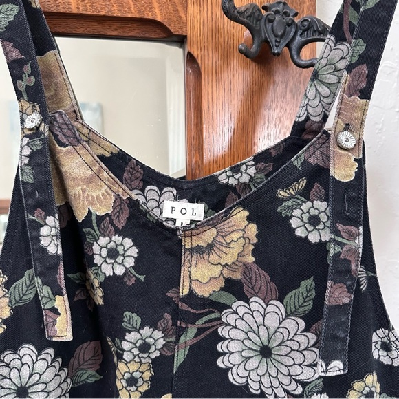 POL Wide Leg Floral Print and Patchwork Overalls - Picture 10 of 16
